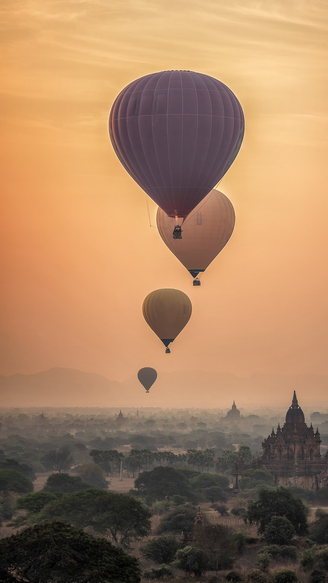 Montgolfière Bagan, Vieux Bagan, Montgolfière, Vol, Mandalay. Wallpaper in 1080x1920 Resolution