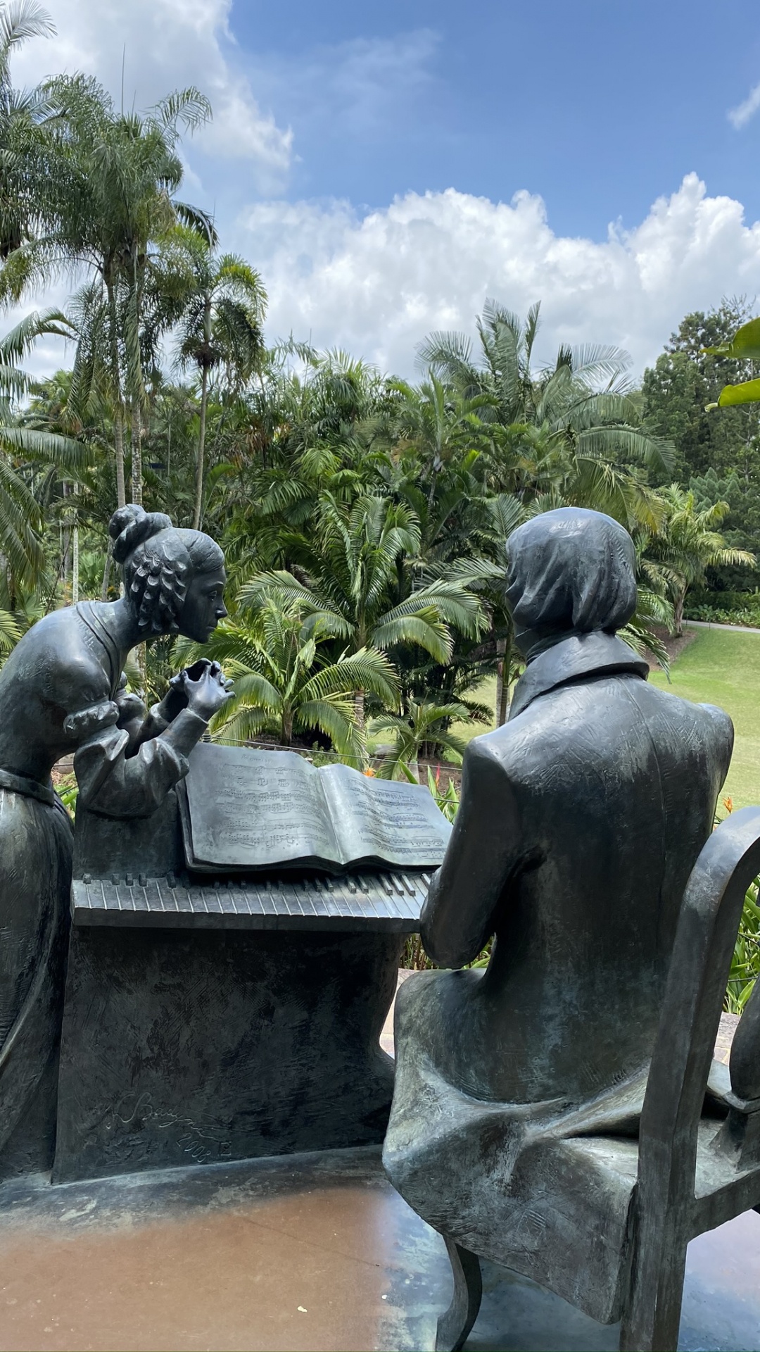 雕像, 棕榈树, 雕塑, 艺术, 纪念碑 壁纸 1080x1920 允许