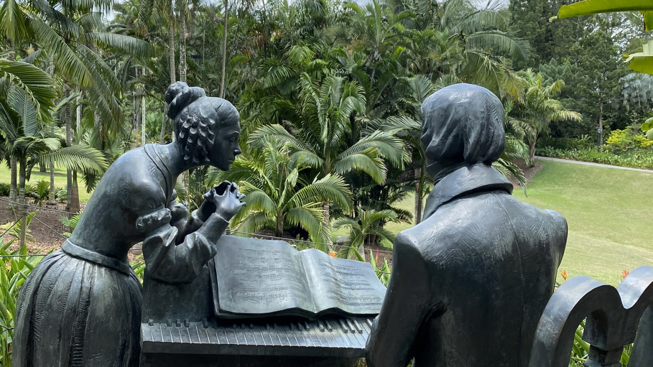 Statue, Palm Trees, Sculpture, Tree, Art. Wallpaper in 1280x720 Resolution