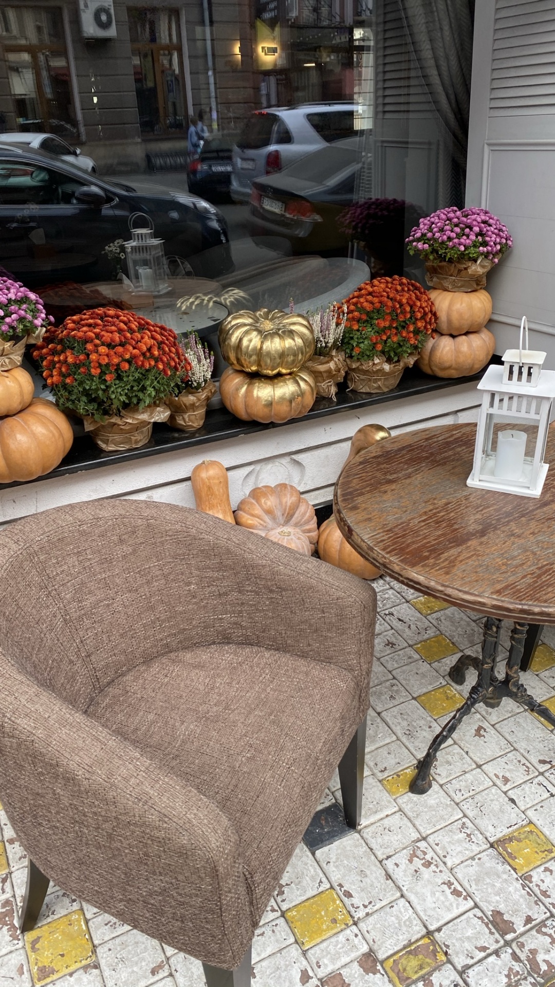 Table, Door, Food, Whole Food, Public Space. Wallpaper in 1080x1920 Resolution