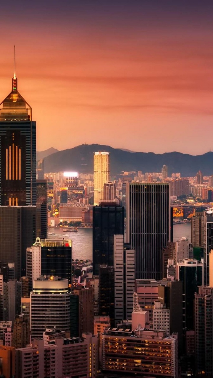 Aerial View of City Buildings During Sunset. Wallpaper in 720x1280 Resolution