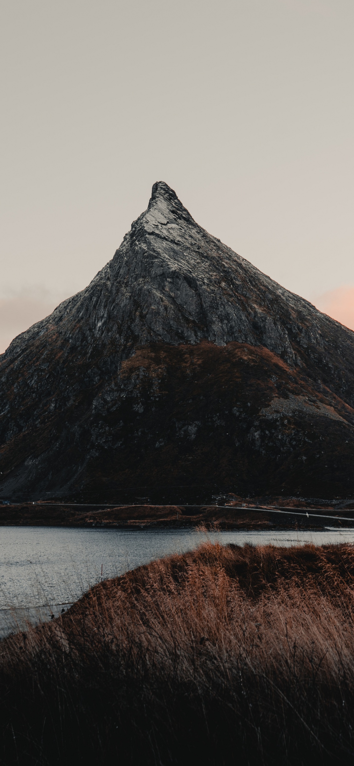 Montaña, Las Formaciones Montañosas, Highland, Naturaleza, Glaciar de Terreno. Wallpaper in 1242x2688 Resolution