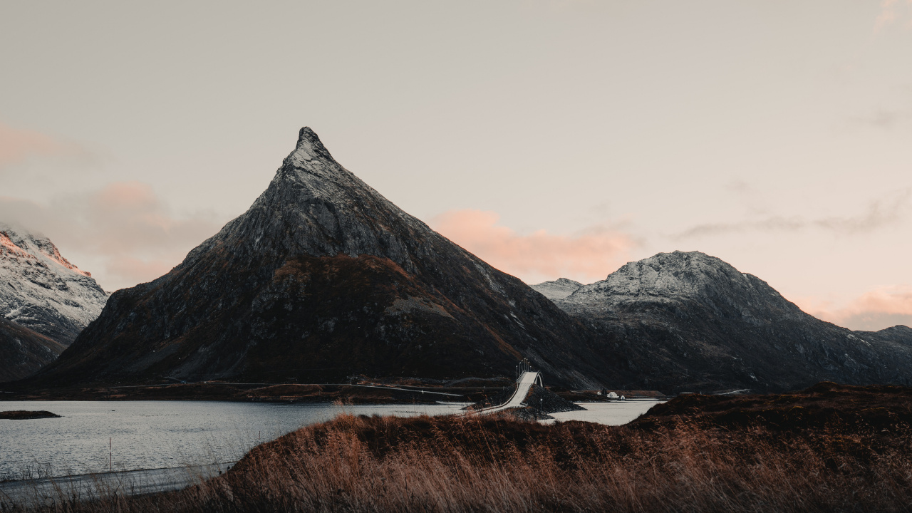 Mountain, Mountain Range, Mountainous Landforms, Highland, Nature. Wallpaper in 1280x720 Resolution