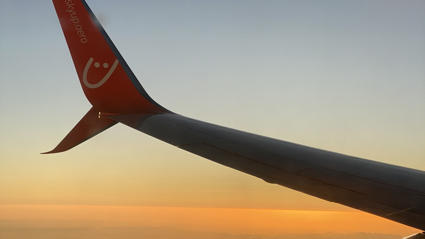 Air Travel, Narrow Body Aircraft, Airplane, Airbus, Aircraft. Wallpaper in 1366x768 Resolution