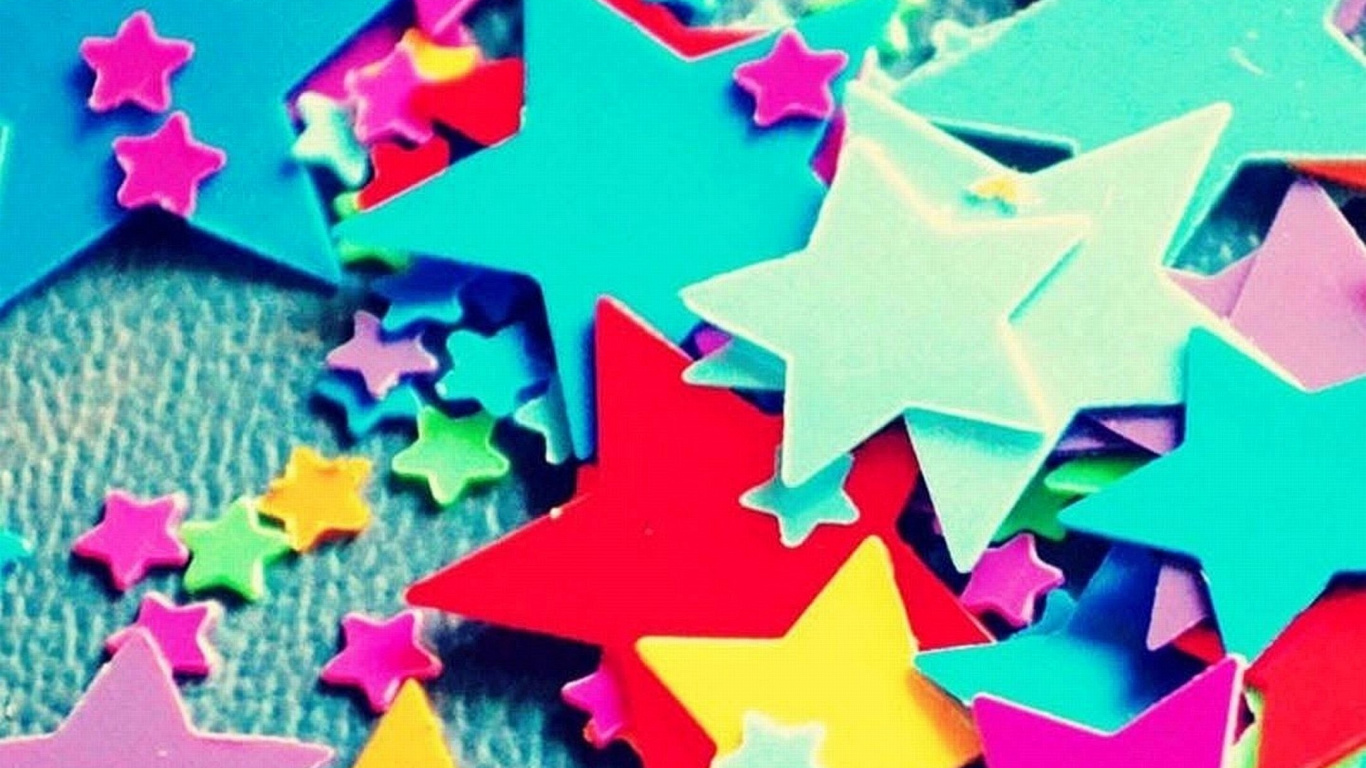 Blaues Gelbes Und Rotes Puzzleteil. Wallpaper in 1366x768 Resolution