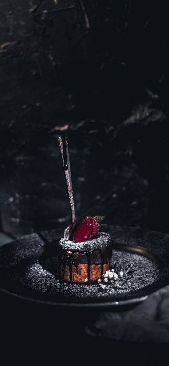 Postre, Cupcake, Carmine, Dulzura. Wallpaper in 1080x2340 Resolution