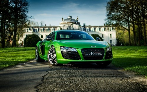 Image green porsche 911 on road during daytime