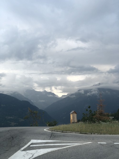 Image road, cloud, mountainous landforms, road surface, infrastructure