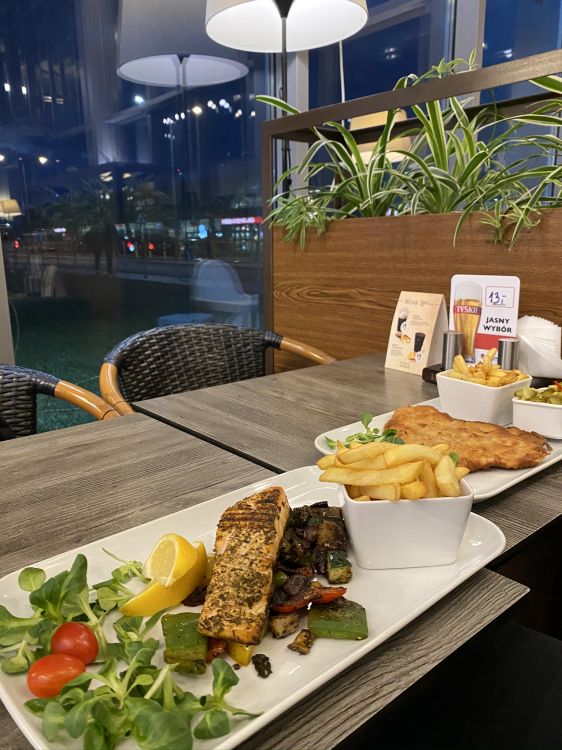 Comida, Desayuno, Desayuno Completo, Alimento, Cocina. Wallpaper in 1536x2048 Resolution