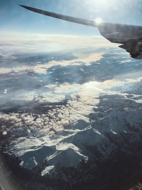 Flug, Bergkette, Gletscher-landform, Cloud, Atmosphäre. Wallpaper in 3024x4032 Resolution