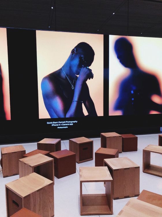 Tabla, Bloque de Madera, la Madera Contrachapada, Apple, Tienda. Wallpaper in 3024x4032 Resolution