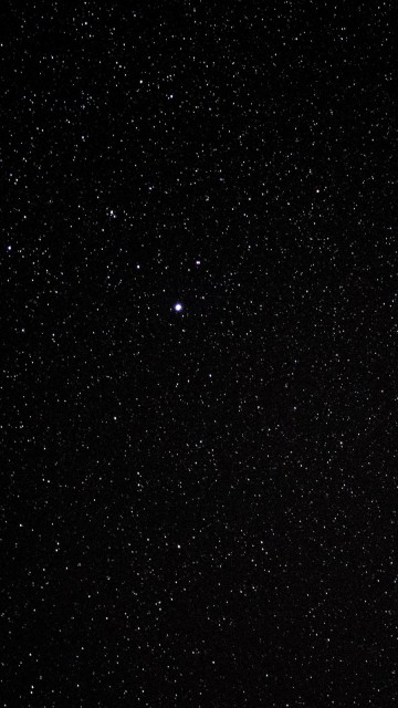 Image stars in the sky during night time