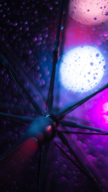 Image clear glass with water droplets