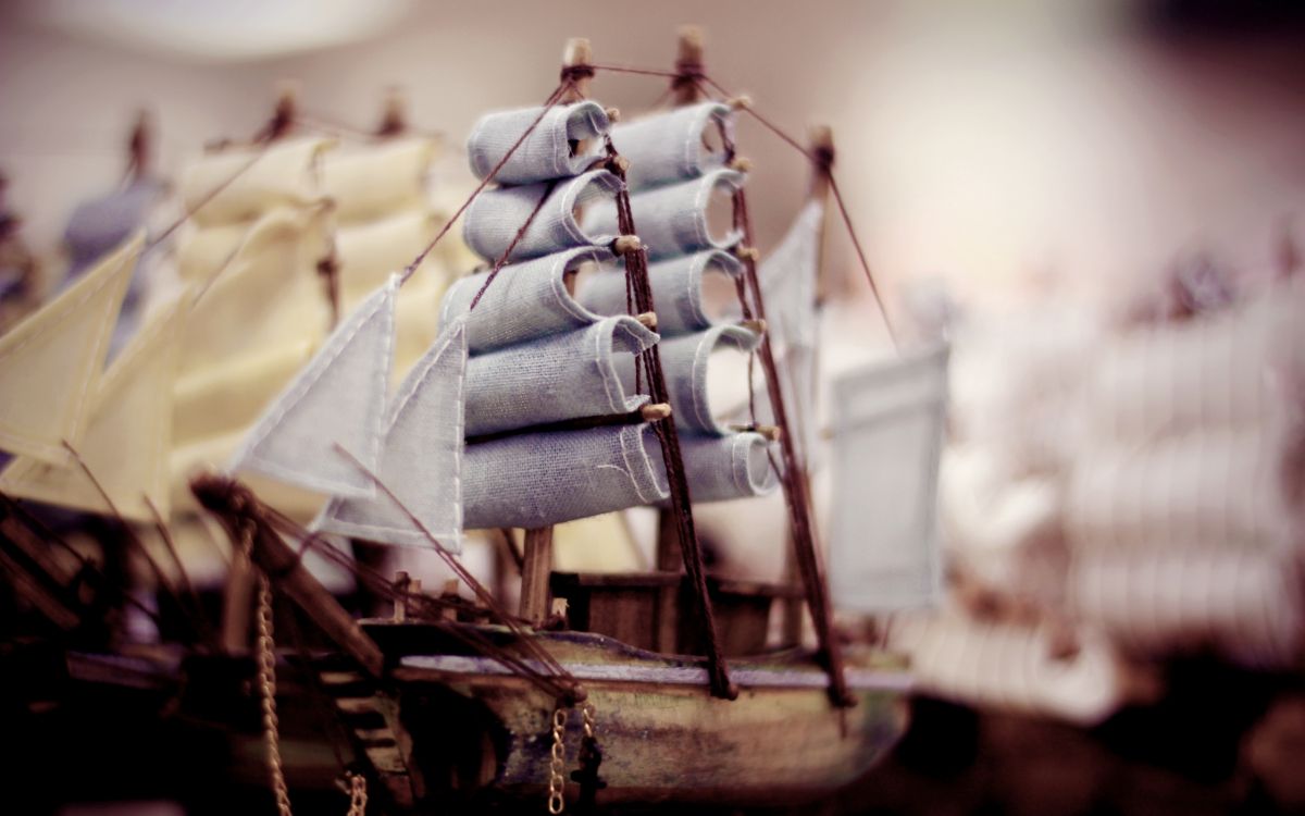 blue and brown wooden boat