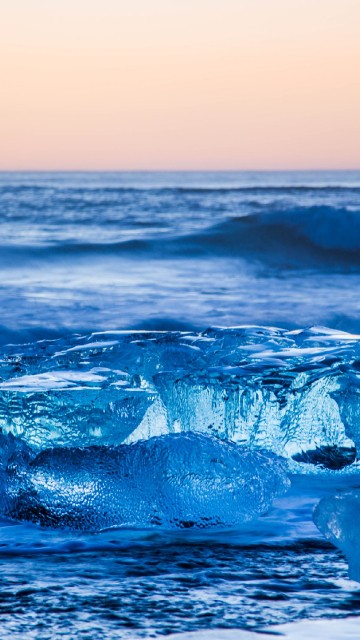 Image water waves on blue sea during daytime