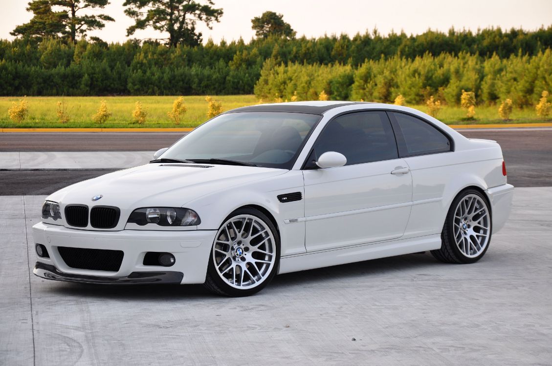 White Bmw m 3 Coupe on Road During Daytime. Wallpaper in 4288x2848 Resolution