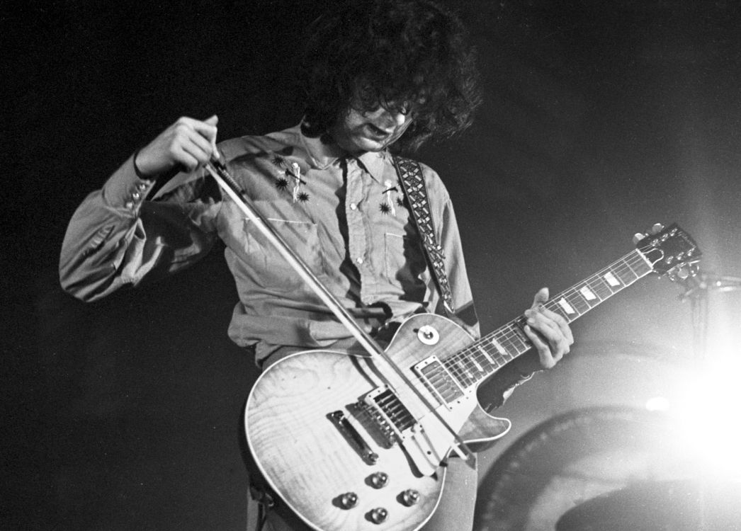 Led Zeppelin, Gitarrist, Akustikgitarre, Musiker, Musik. Wallpaper in 2500x1791 Resolution