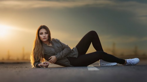 Image sunset pose, sunset, clothing, hair, arm