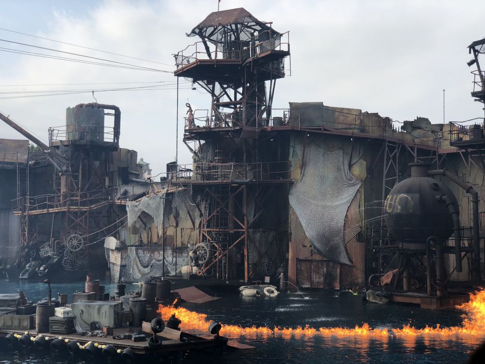 Hollywood, Universal Pictures, Navire de Guerre, Universal Studios Hollywood, Corps de L'eau. Wallpaper in 2048x1536 Resolution