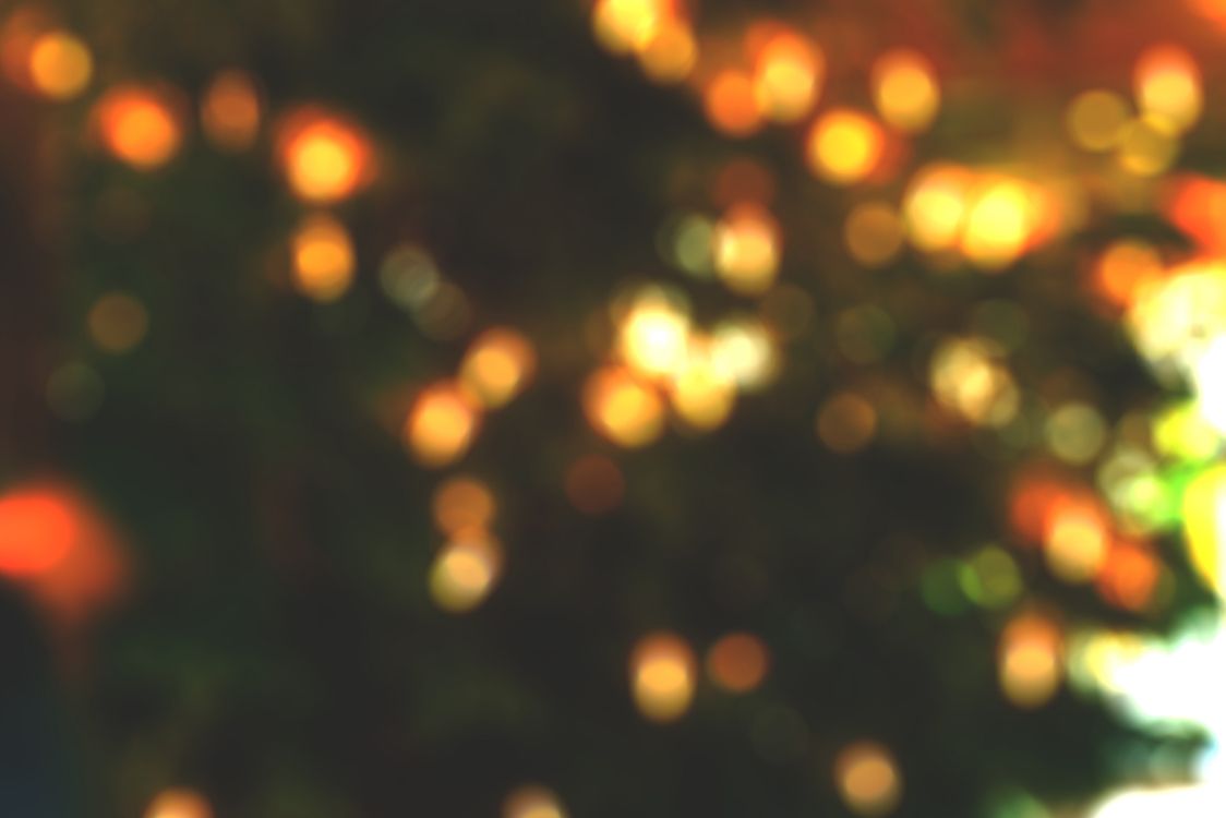Luces Bokeh Amarillas y Verdes. Wallpaper in 5053x3369 Resolution