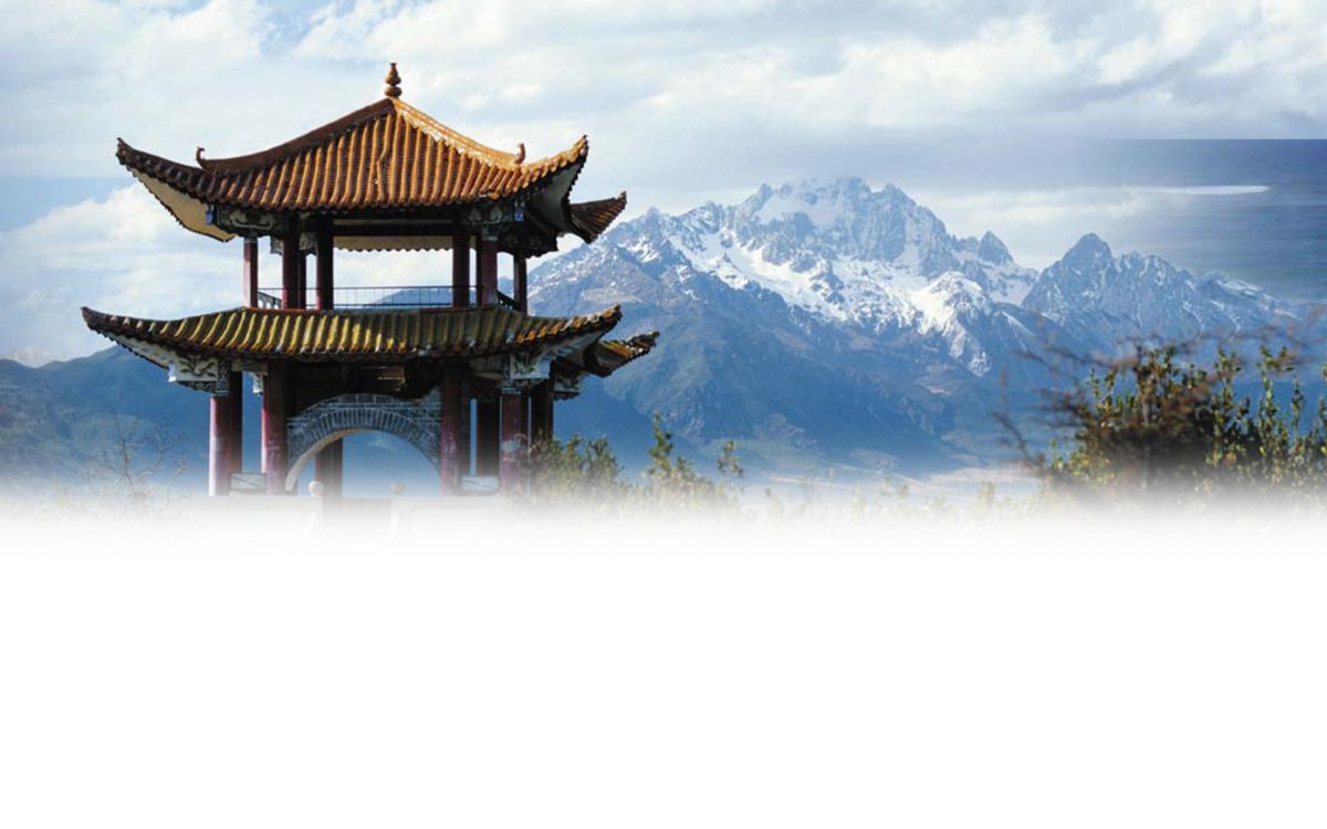 Maison en Bois Marron Sur Sol Couvert de Neige. Wallpaper in 2880x1800 Resolution