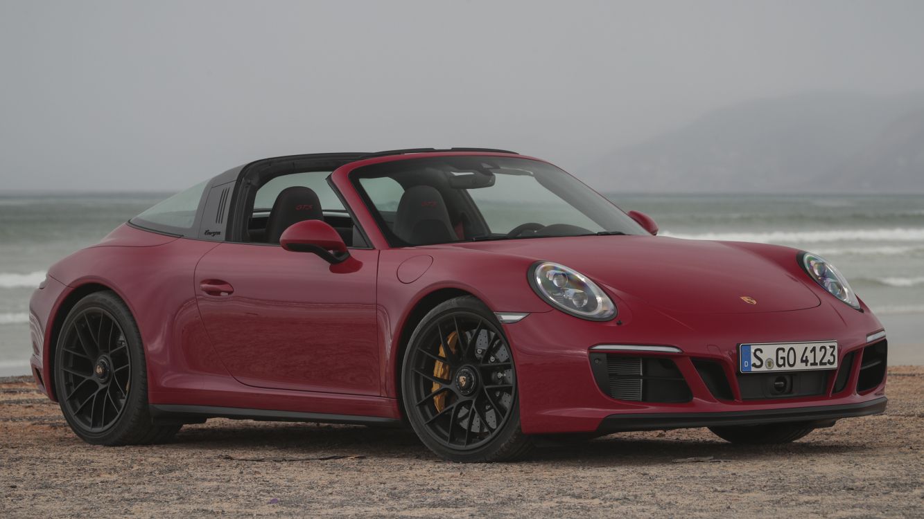 Ferrari Rouge 458 Italia Sur Route. Wallpaper in 3000x1687 Resolution