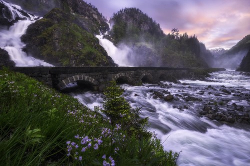 Image gray concrete bridge over river