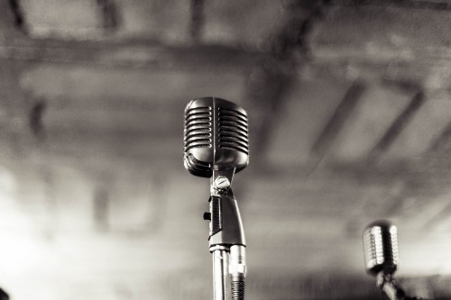 Image microphone, black and white, musician, microphone stand, audio equipment