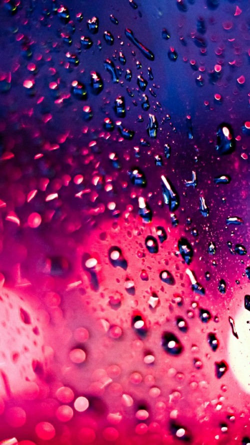 Image pink and blue water droplets