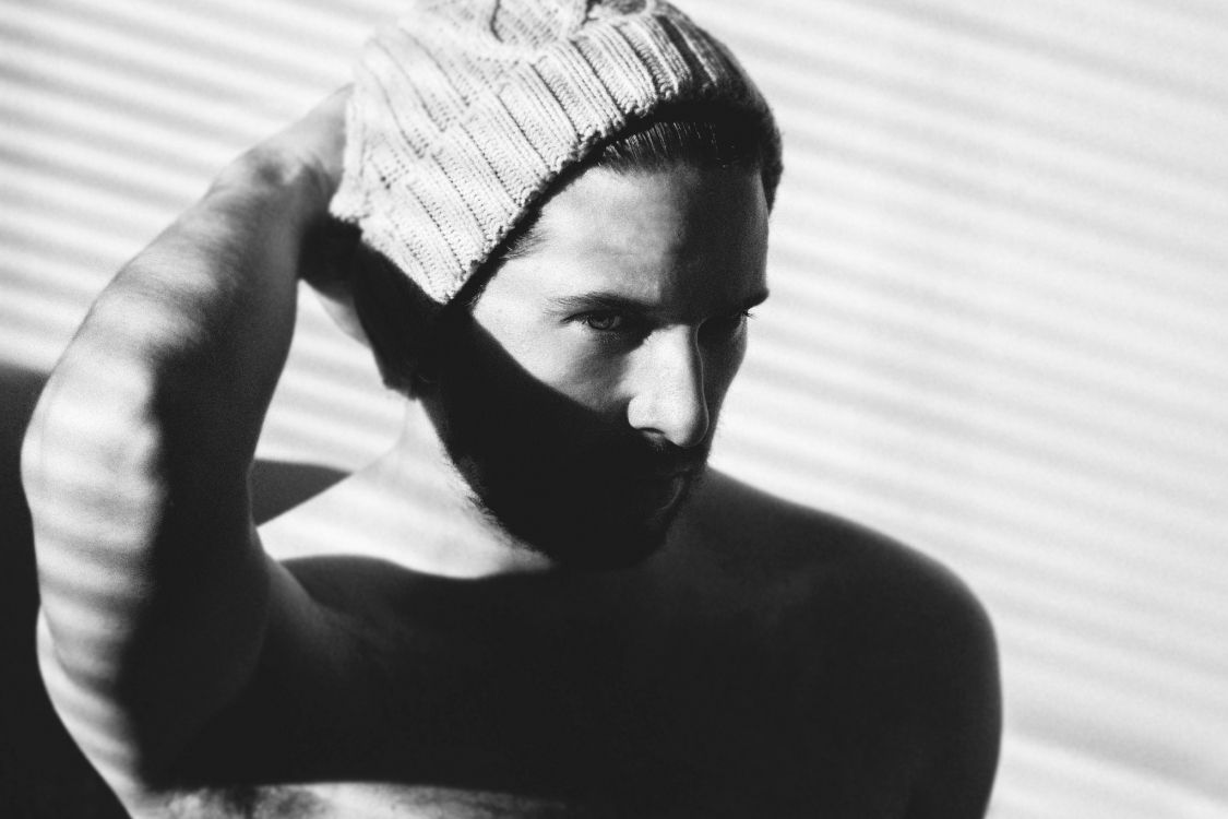 Noir et Blanc, Noir, White, Cou, L'homme. Wallpaper in 2048x1365 Resolution