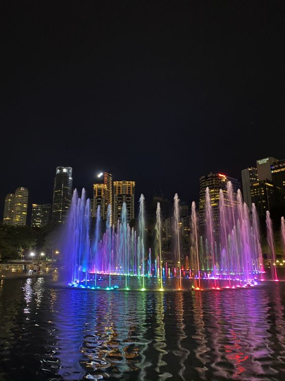 Réflexion, Eau, Fontaine, Nuit, Liquid. Wallpaper in 1536x2048 Resolution