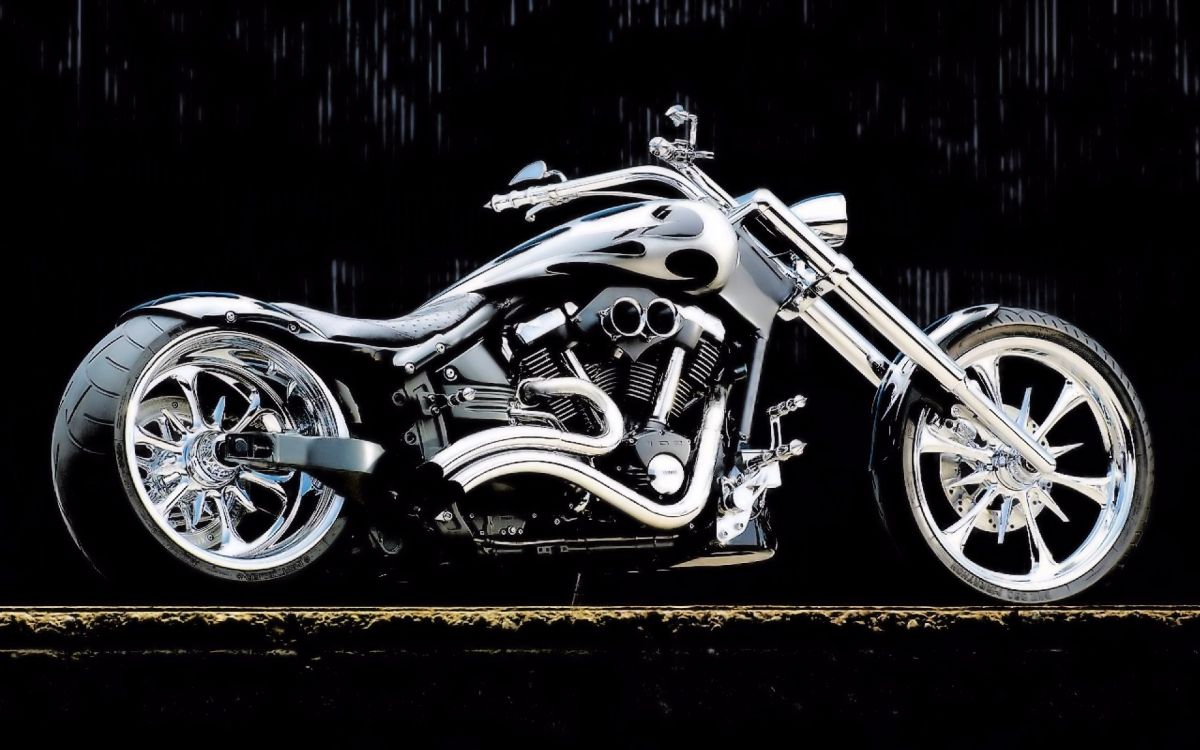 Moto Cruiser Argent et Noir. Wallpaper in 2560x1600 Resolution