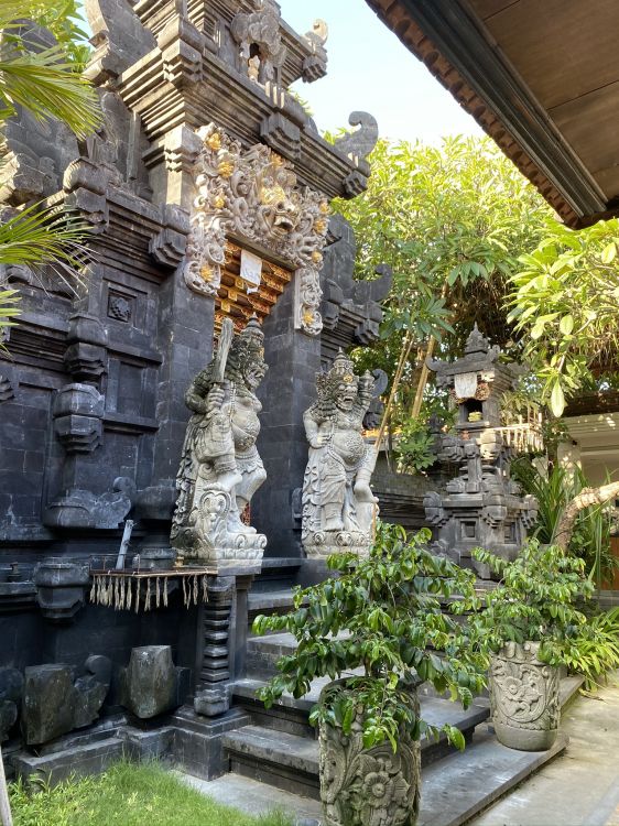 Bali, Garden, Plante D'intérieur, Flowerpot, Temple. Wallpaper in 1536x2048 Resolution