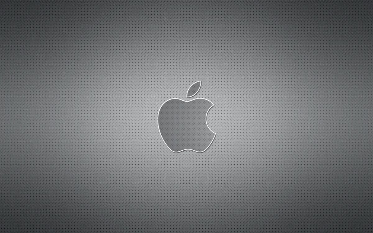 Macbook Argent Sur Table en Bois Marron. Wallpaper in 1920x1200 Resolution