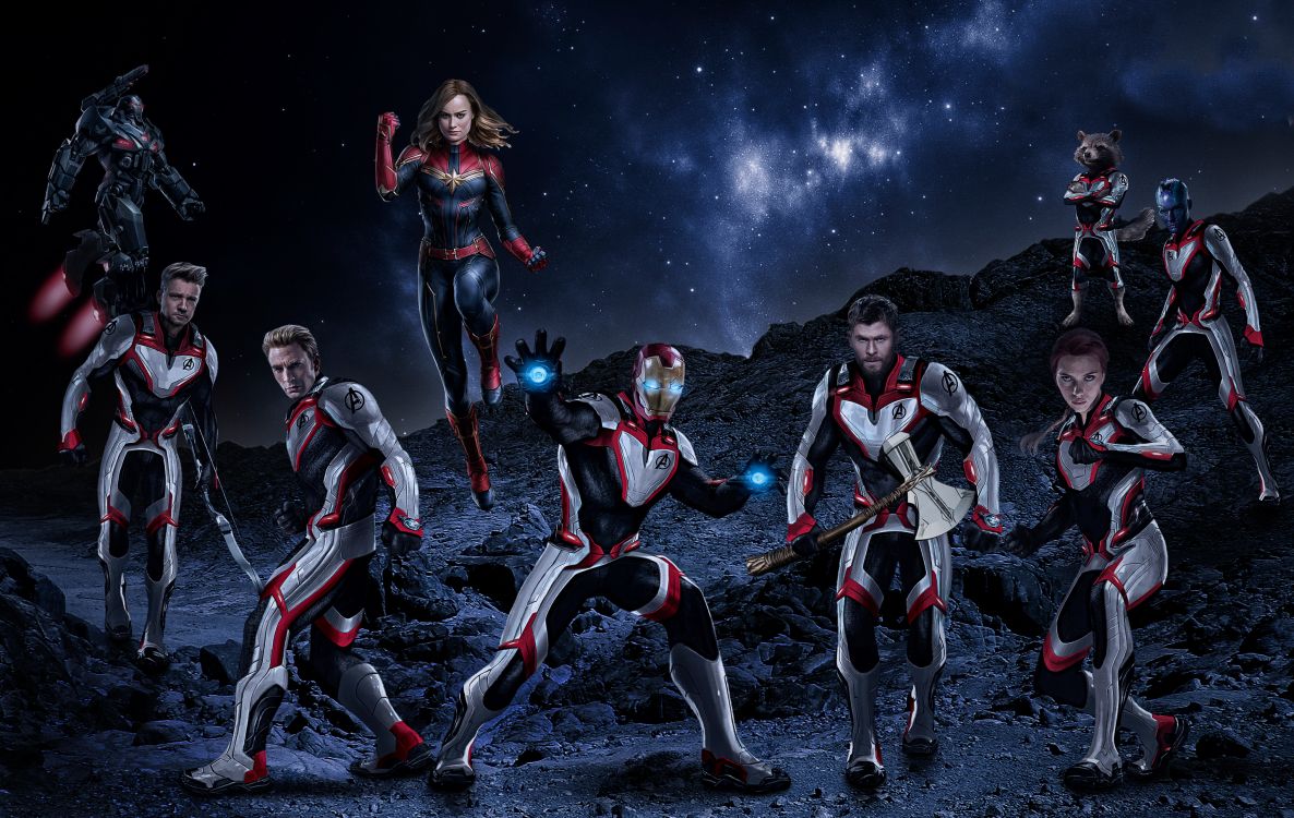 3 Femmes en Robe Blanche et Rouge. Wallpaper in 2866x1812 Resolution