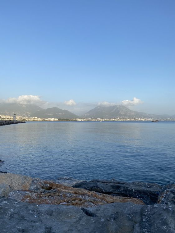 Kizilkule, Valletta Wohnung, Manel Theater, Wasser, Cloud. Wallpaper in 1536x2048 Resolution