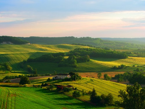 Image green grass field under white clouds during daytime