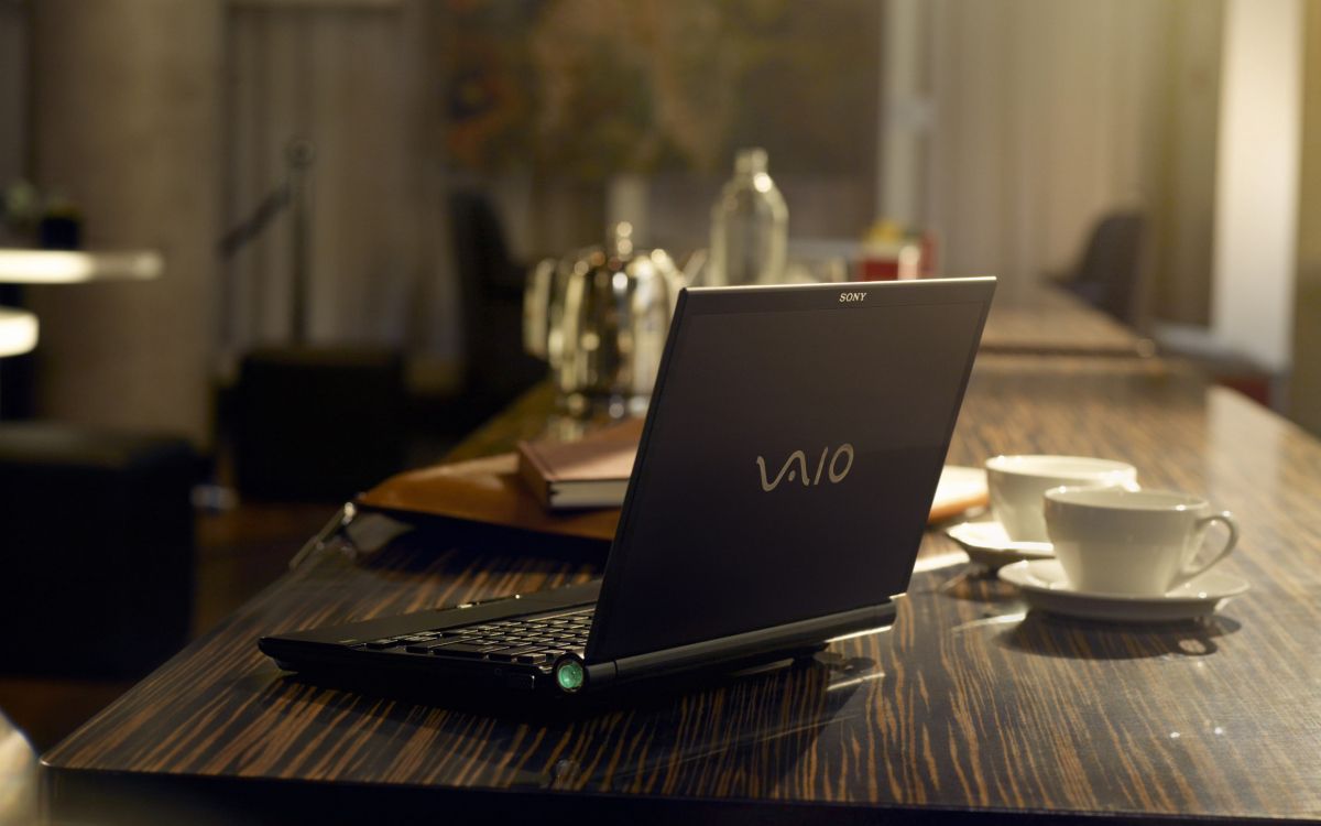 Vaio, Table, Vaisselle, Verrerie, Netbook. Wallpaper in 2560x1600 Resolution