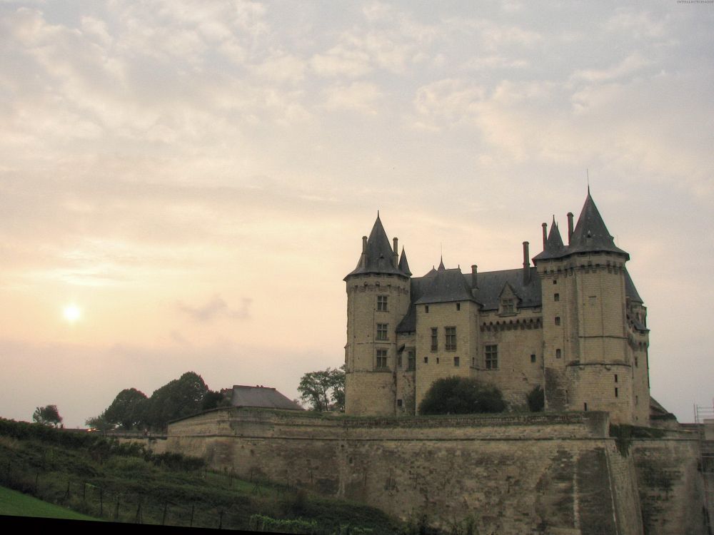 chteau de saumur, castle, landmark, medieval architecture, building