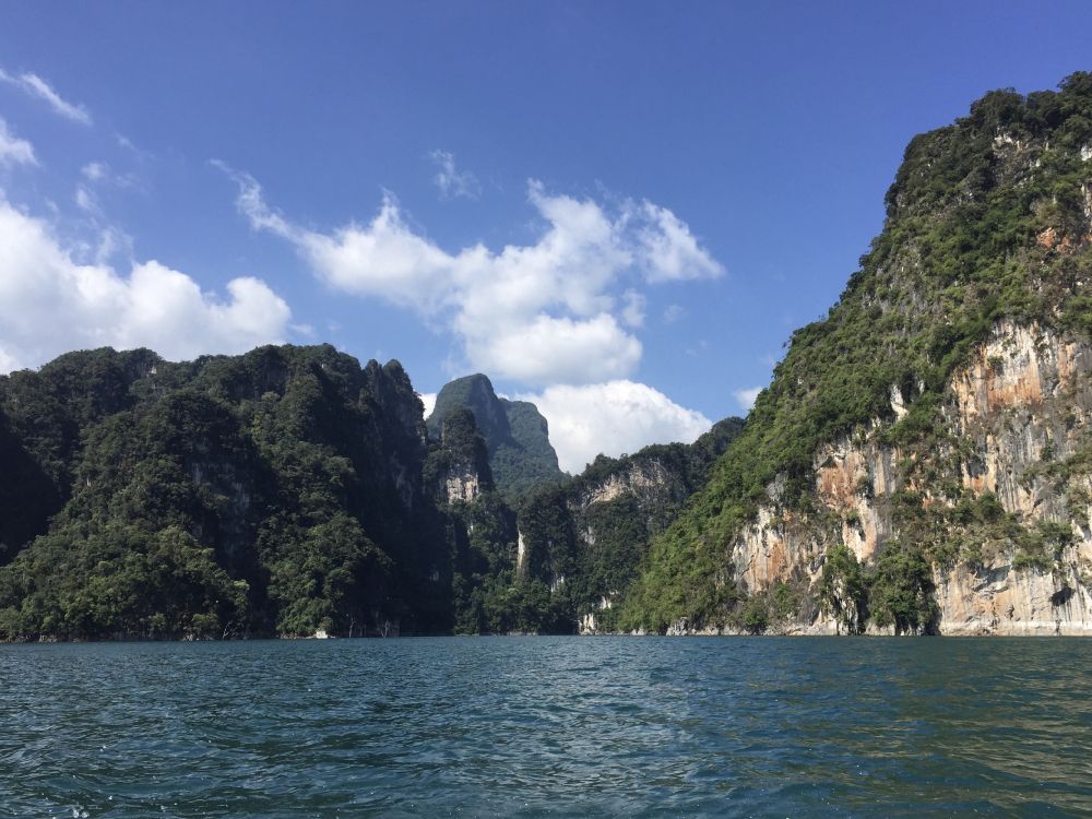 Las Formaciones Montañosas, Montaña, Lago, Desierto, Cumulus. Wallpaper in 3112x2334 Resolution