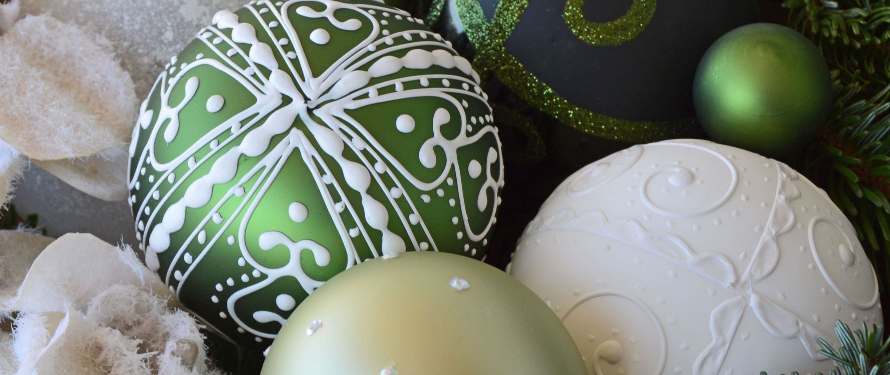 Christmas Day, Christmas Ornament, Christmas Decoration, Egg, Easter Egg. Wallpaper in 2560x1080 Resolution