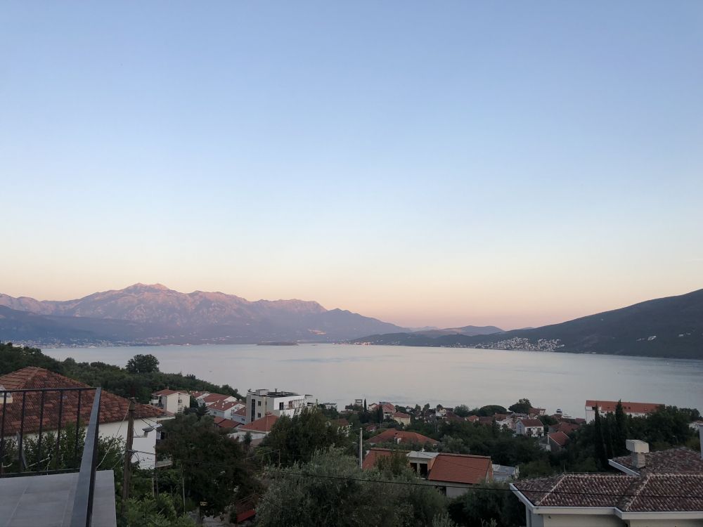 Mount Scenery, Gamme de Montagne, Eau, Immobilier, Les Reliefs Montagneux. Wallpaper in 2048x1536 Resolution