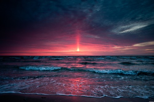 Image body of water under purple sky