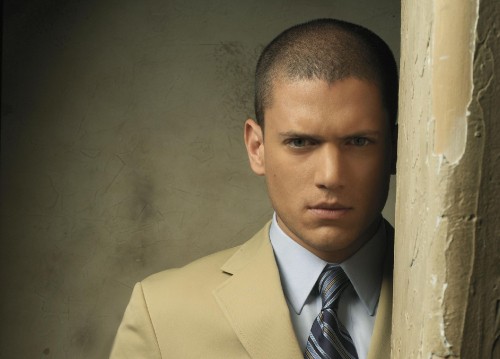 Image Michael Scofield, wentworth miller, Prison Break, suit, forehead