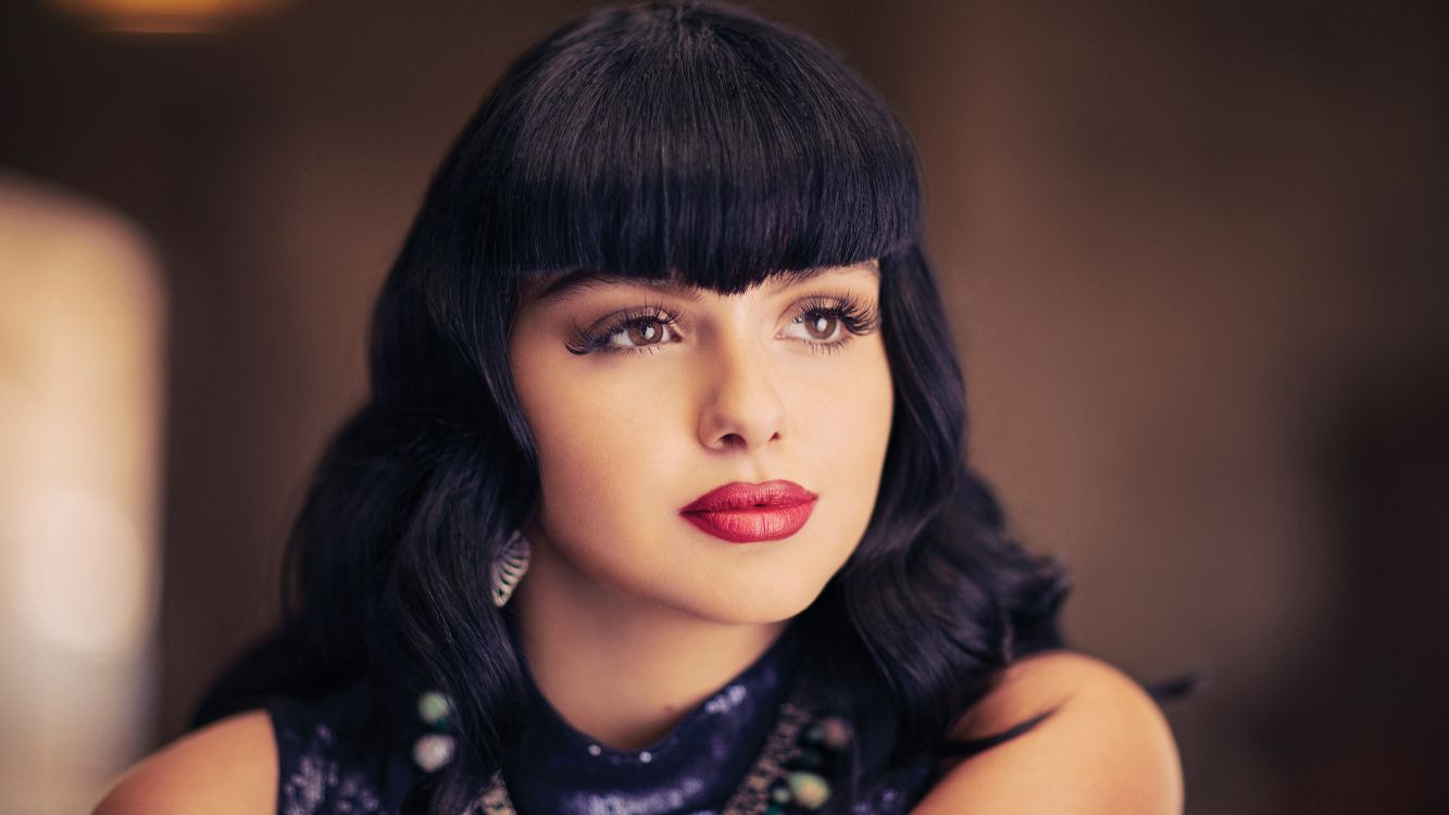 Ariel Invierno Flequillo, Ariel Winter, Familia Moderna, Alex Dunphy, Nariz. Wallpaper in 3840x2160 Resolution