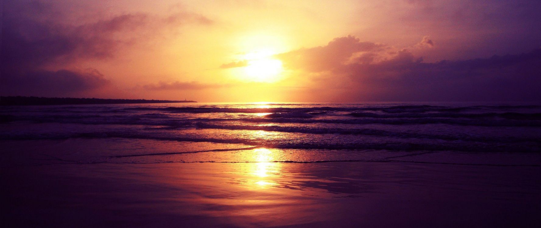 Gewässer Bei Sonnenuntergang. Wallpaper in 2560x1080 Resolution