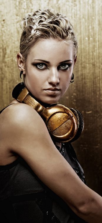 幻, 肖像, 头发, 球, 体育设备 壁纸 1080x2340 允许