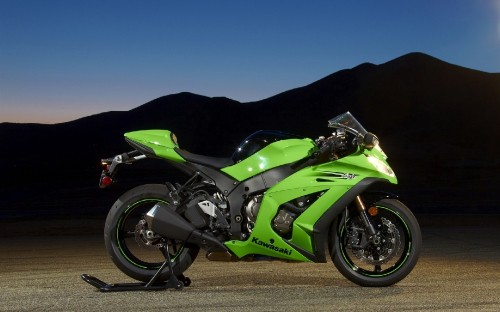 Image green and black sports bike