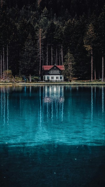 Image pixel, freepik, portrait, blue, water