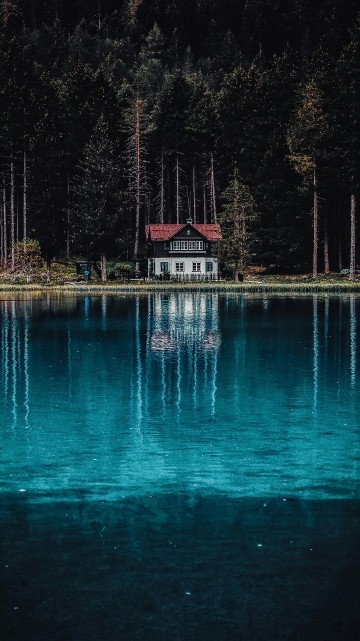 Image pixel, freepik, portrait, blue, water